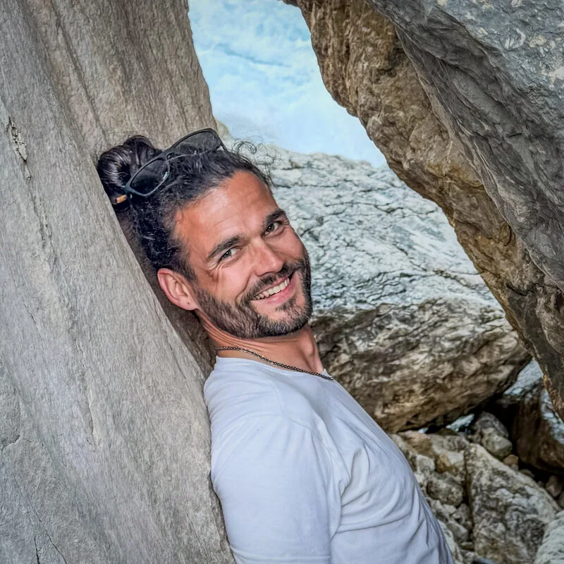 Matthias — Osteopath & Psychokinesiology Ibiza